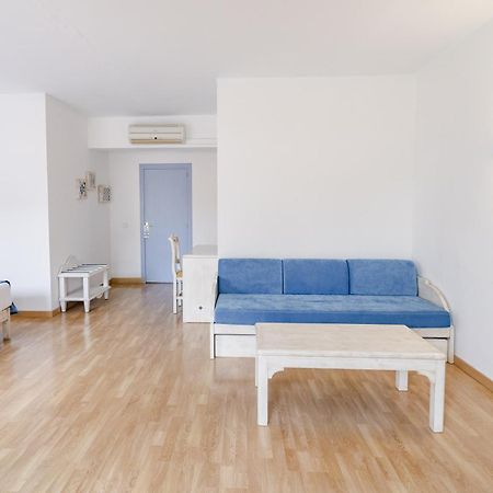 Hostal Hpc Porto Colom Buitenkant foto